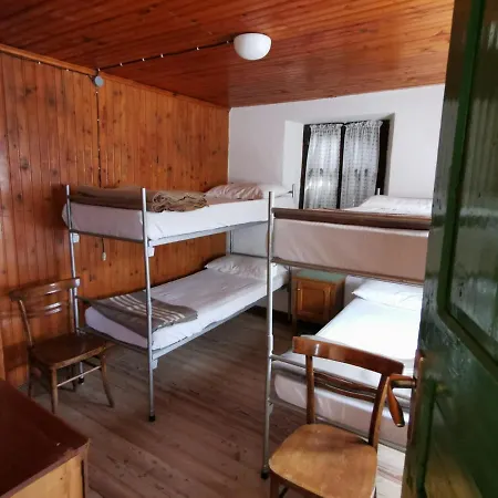 Holidays Home With Private Garden Holiday home *
