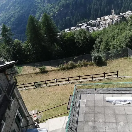 Holidays Home With Private Garden Valtournenche